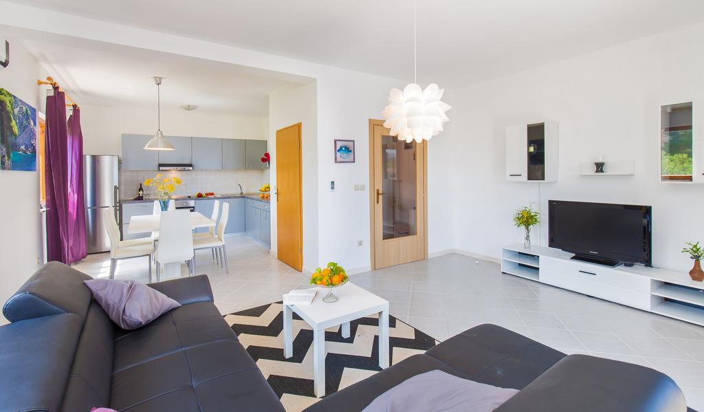 Apartment Lujak Donje Celo Kültér fotó