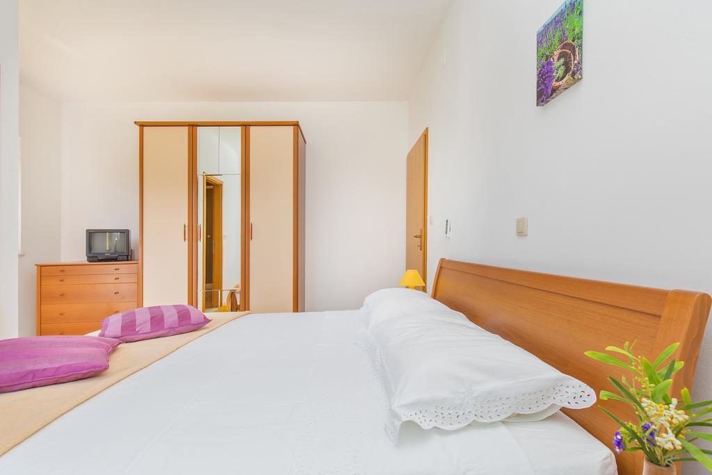 Apartment Lujak Donje Celo Kültér fotó